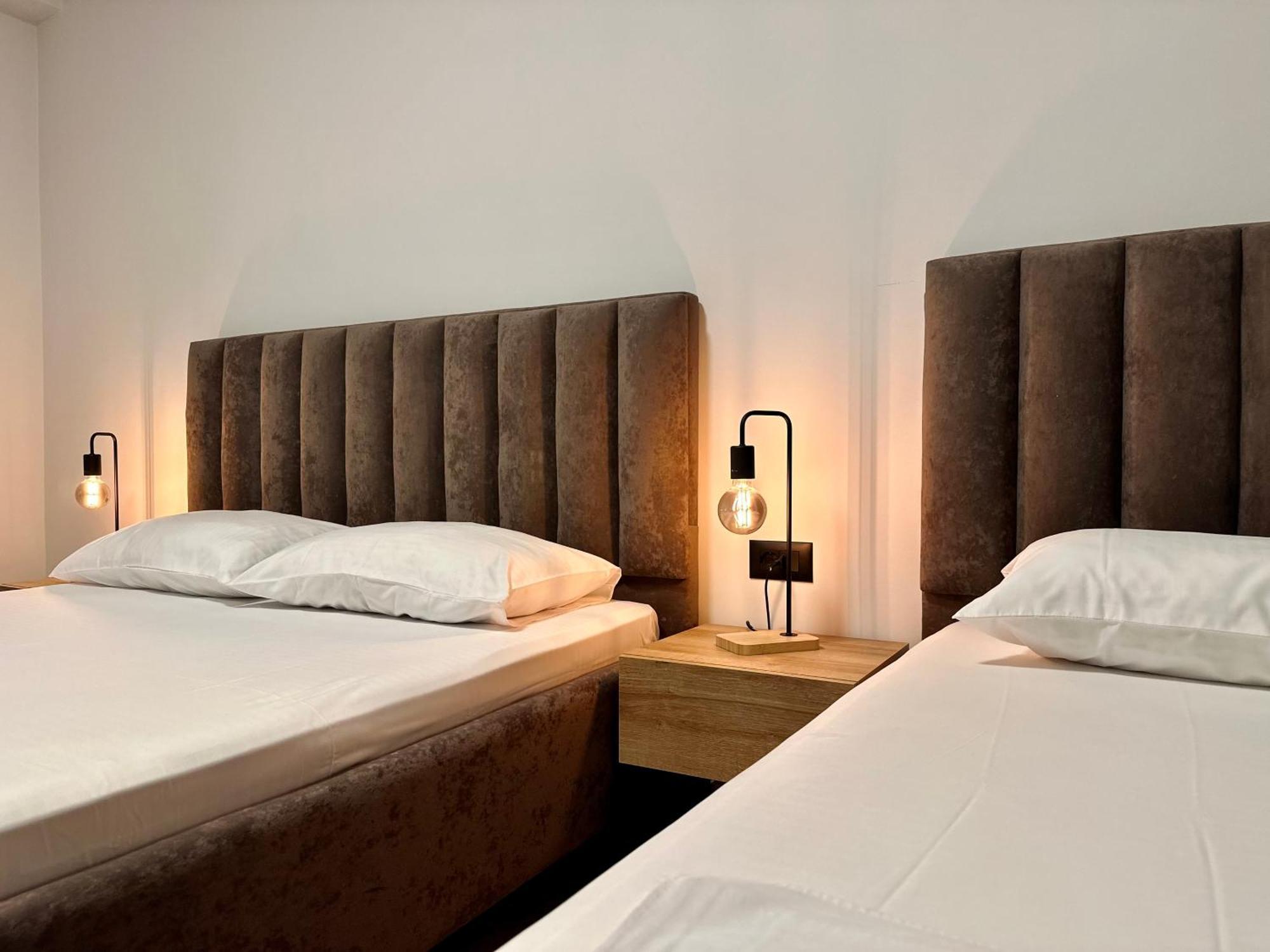 Lidia Apartments Sarandë Buitenkant foto