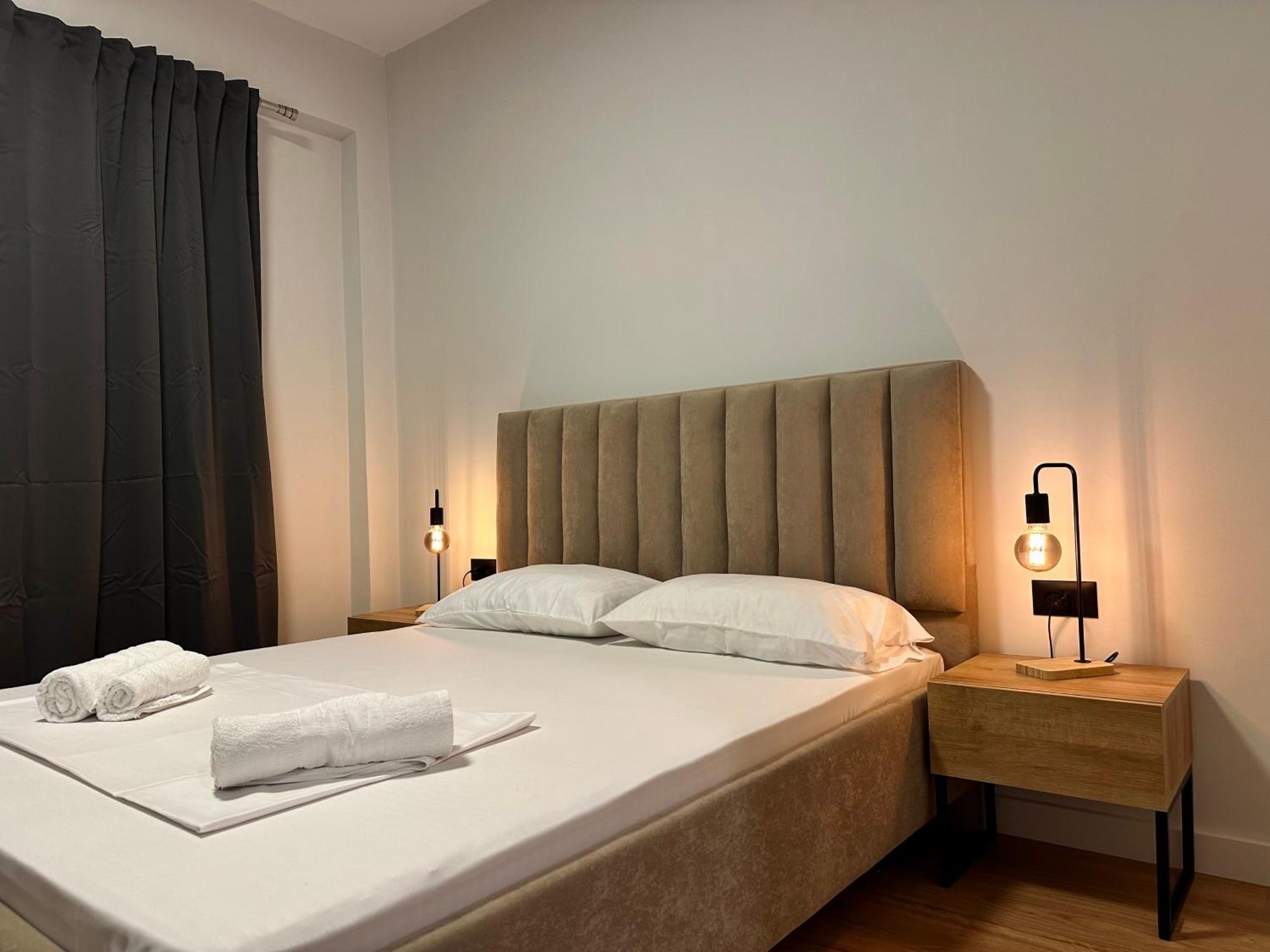 Lidia Apartments Sarandë Buitenkant foto