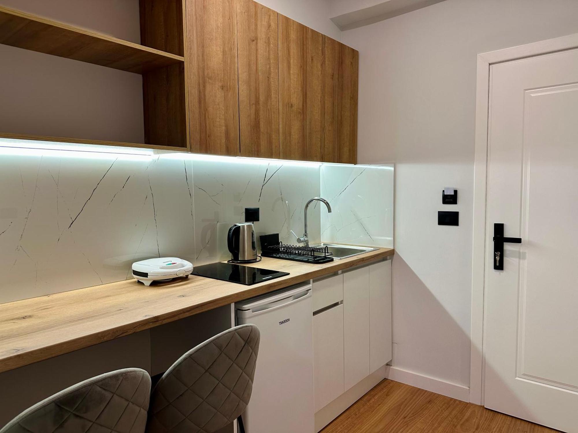 Lidia Apartments Sarandë Buitenkant foto